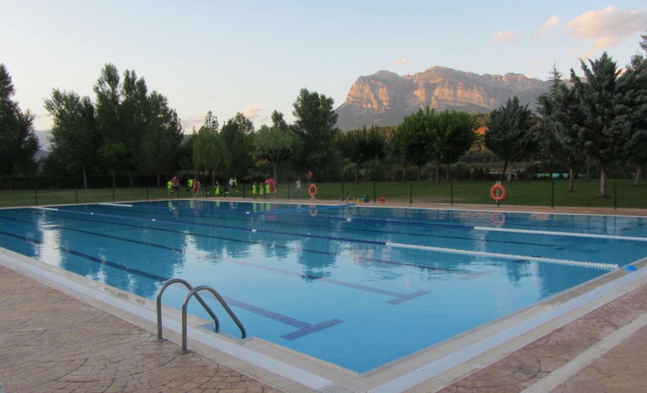 Monteperdido Διαμέρισμα Aínsa Εξωτερικό φωτογραφία